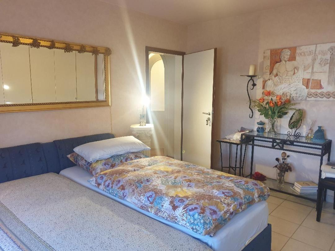 Rose'S Ferienwohnung Freigericht ภายนอก รูปภาพ